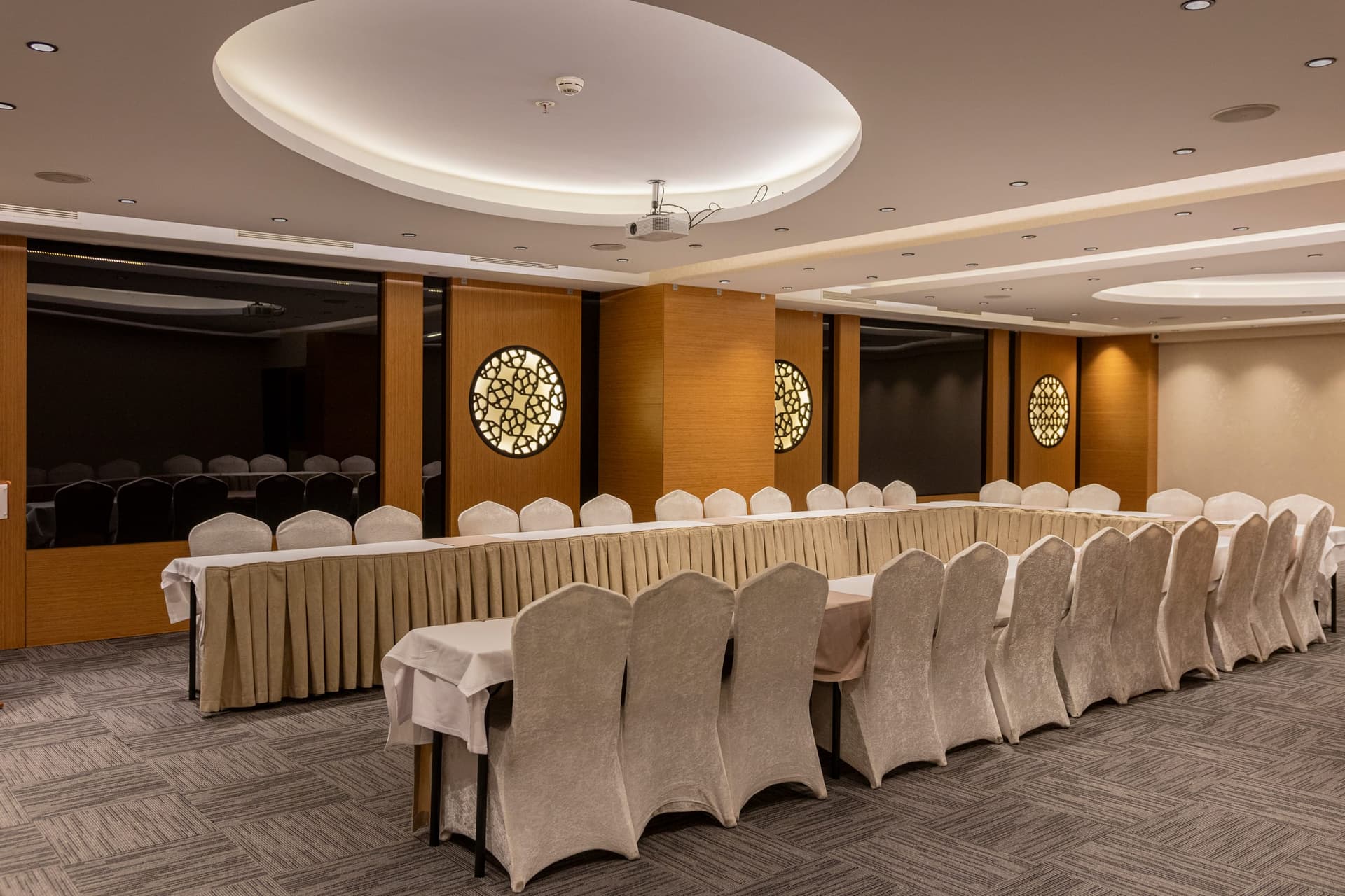 Safir Salon 03