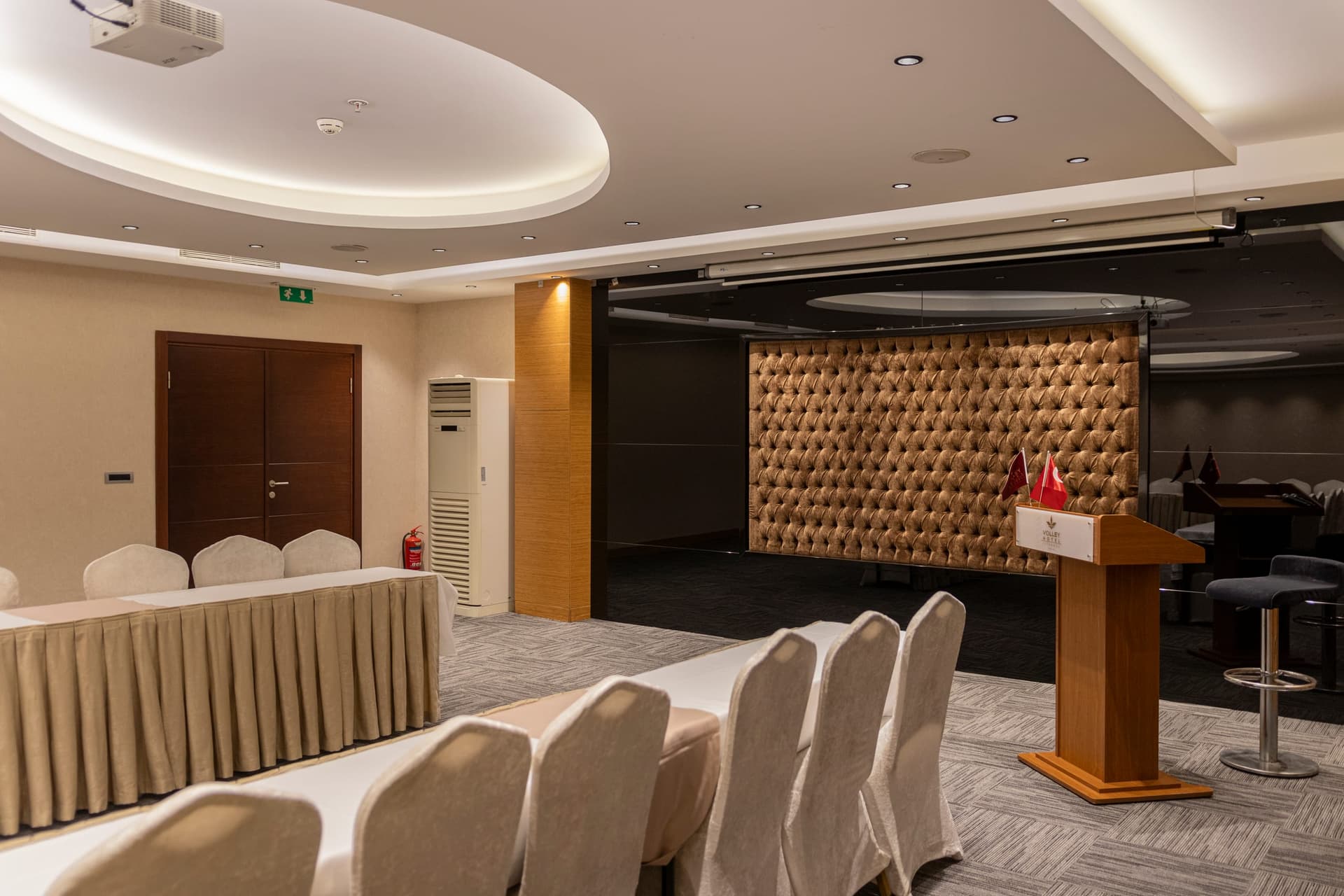 Safir Salon 04